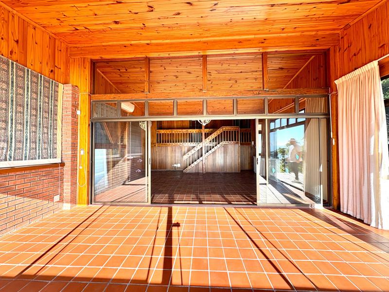 To Let 3 Bedroom Property for Rent in Gordons Bay Western Cape